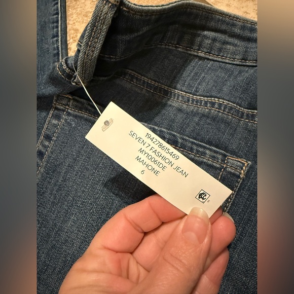 NWT Seven7 Classic Blue Women's Jeans - Picture 6 of 6